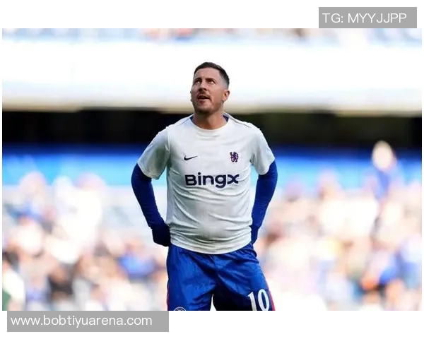 阿扎尔重返斯坦福桥分享照片感慨回家感觉真好